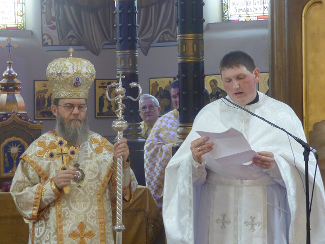 Atanáz püspök, Varga Csaba