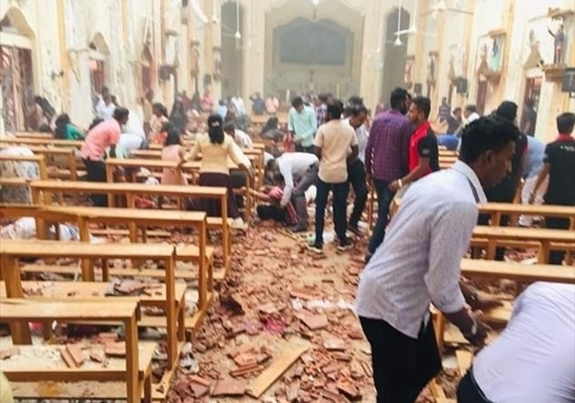 templombelső a támadás után