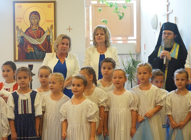gyermekek, óvónők, Atanáz püspök