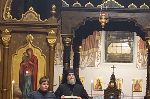 Atanáz püspök és a díjazott